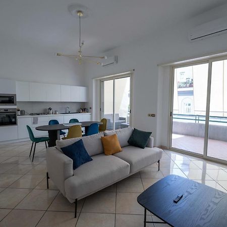 Chiaia Apartment San Pasquale By Dimorra Napels Buitenkant foto