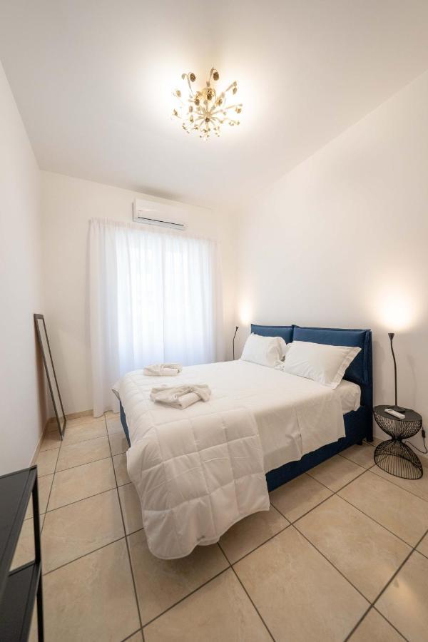 Chiaia Apartment San Pasquale By Dimorra Napels Buitenkant foto