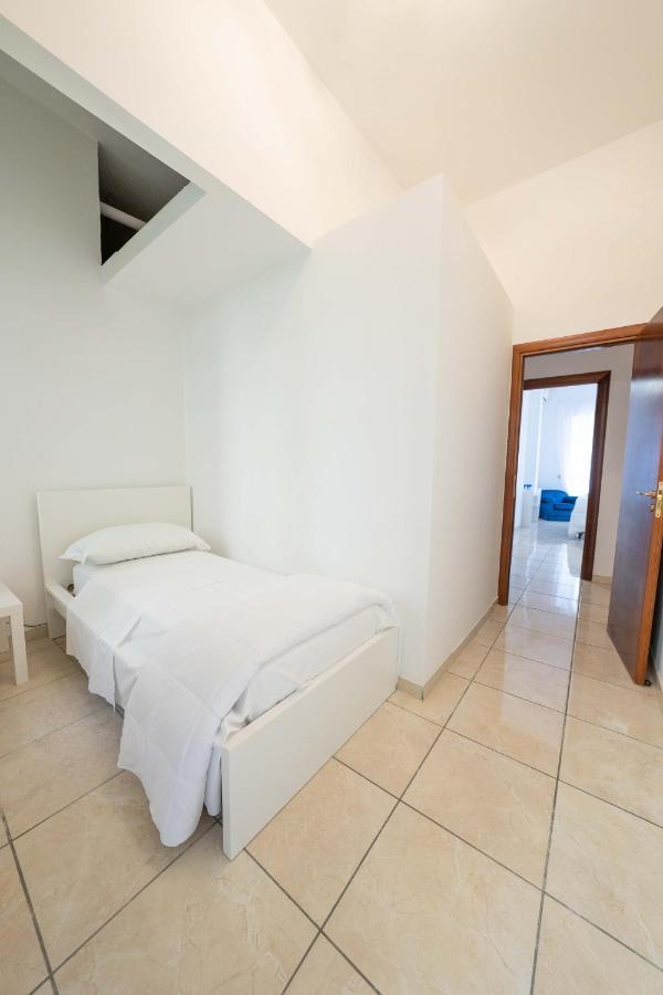 Chiaia Apartment San Pasquale By Dimorra Napels Buitenkant foto
